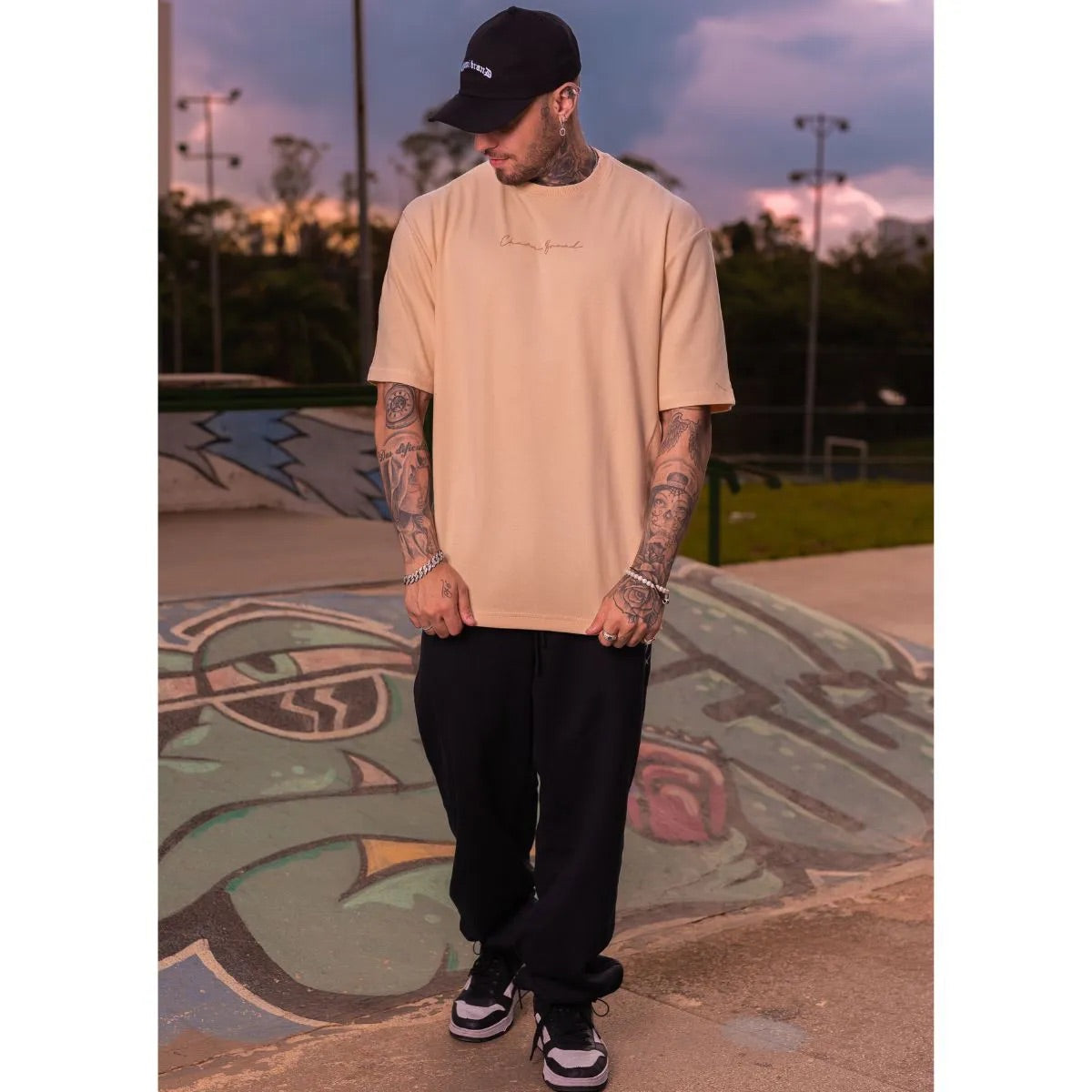 Camiseta Oversized Rugby Cutouts Chami Brand Vanila