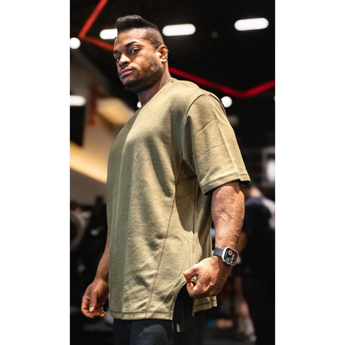 Camiseta Oversized Rugby Cutouts Chami Brand Verde Azeitona